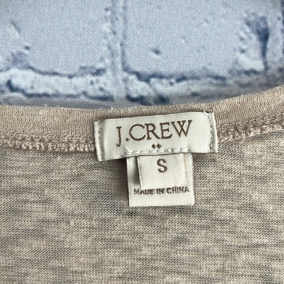 J. Crew Black and Cream Colorblock Long Sleeve lightweight sweater Womans size S - Picture 2 of 3